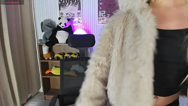 Laukyubey1 online show from 03/20/26, 08:03