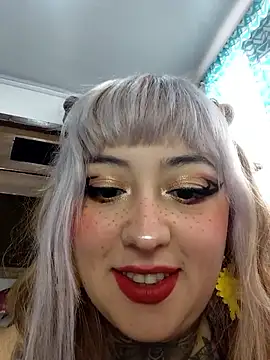 Snapshot of ciindy_ink chatting on 04/09/26, 06:13 ciindy ink online show from 04/09/26, 06:13