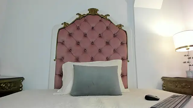 Snapshot of amaia_6 chatting on 03/16/26, 07:40 amaia 6 online show from 03/16/26, 07:40