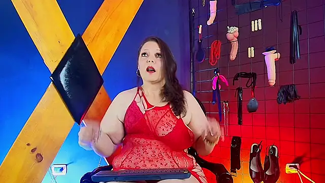 Judith Mature bdsm online show from 02/17/26, 03:36