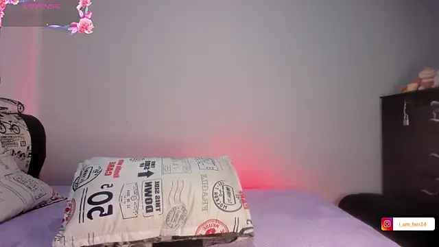 Sharlottee   online show from 02/25/26, 10:47