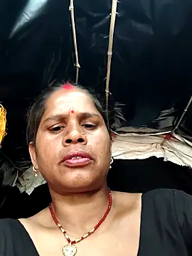 Hot kiran4 online show from 02/17/26, 07:27