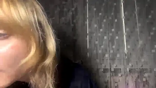 Snapshot of LedAffinity chatting on 02/10/26, 11:36 LedAffinity online show from 02/10/26, 11:36