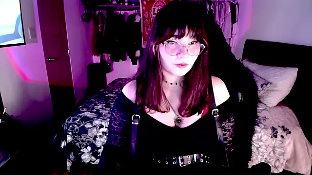 ElyNoiruwu online show from 03/28/26, 12:54