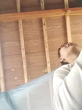 Snapshot of bigdady112 chatting on 04/09/26, 01:49 bigdady112 online show from 04/09/26, 01:49