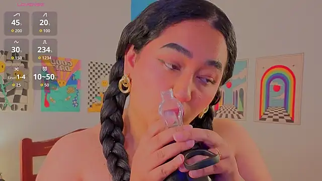 Snapshot of hipatia1moretime chatting on 04/04/26, 06:11 hipatia1moretime online show from 04/04/26, 06:11