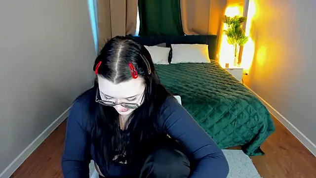 Kira G0ld online show from 03/17/26, 01:10