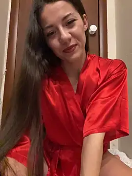 Snapshot of OnlyLeiLa chatting on 02/18/26, 06:26 OnlyLeiLa online show from 02/18/26, 06:26