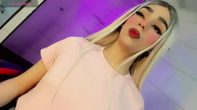 Snapshot of Maddye_Fox chatting on 07/01/26, 03:30 Maddye Fox online show from 07/01/26, 03:30
