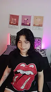 Daniellesins1 online show from 02/26/26, 06:56