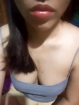 Yui-Ch1682 online show from 02/06/26, 09:40