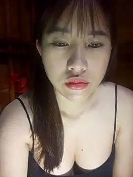 Yui-Ch1682 online show from 02/20/26, 11:05