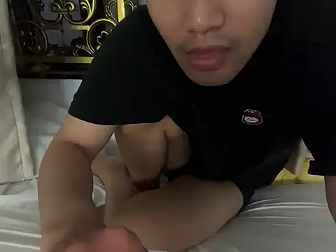 Snapshot of asianvietboy09 chatting on 06/20/26, 03:15 asianvietboy09 online show from 06/20/26, 03:15