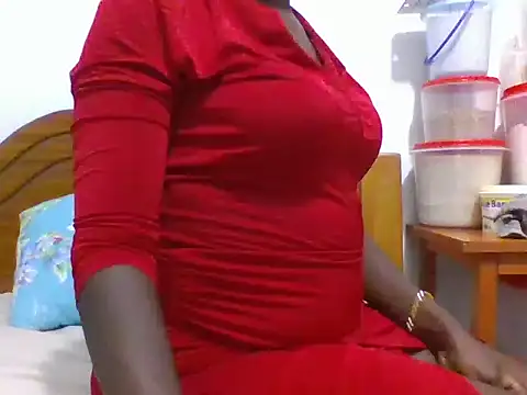 Snapshot of shoepoli chatting on 02/20/26, 07:14 shoepoli online show from 02/20/26, 07:14