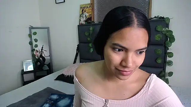 Julieta Parker online show from 03/26/26, 12:55