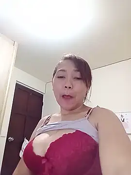 dannamomcerratt online show from 05/22/26, 01:57