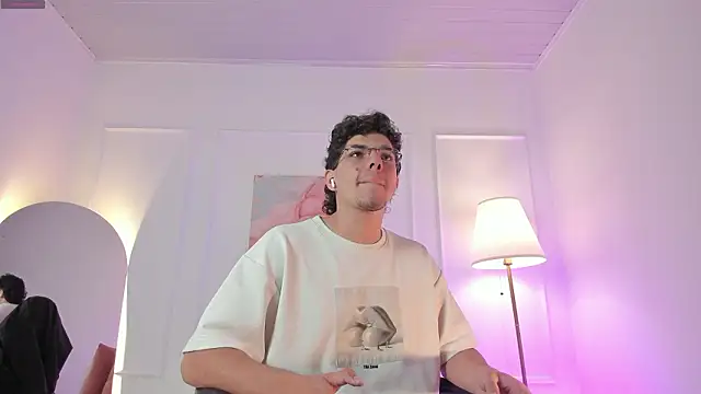 Axel Creed online show from 02/18/26, 01:56