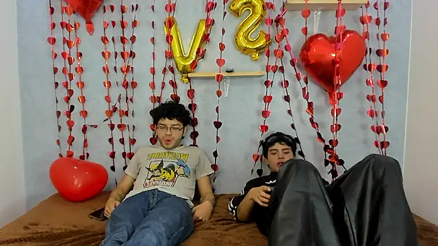 Eliotkinky online show from 02/18/26, 05:09