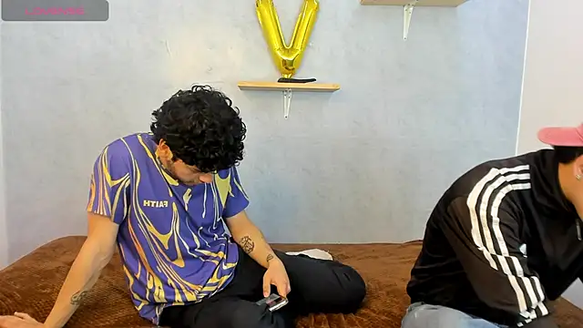 Eliotkinky online show from 02/23/26, 04:48