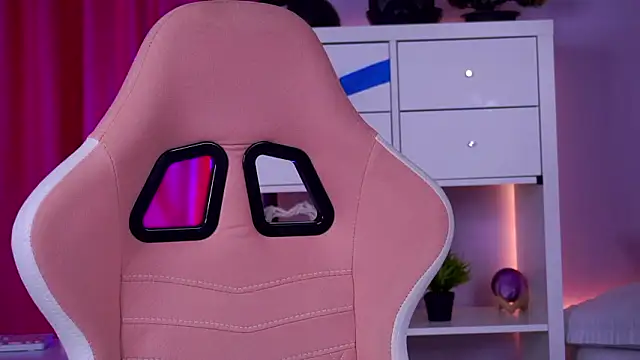 MistyReeds online show from 02/11/26, 05:34