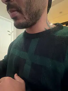 Snapshot of DaggerTie chatting on 02/24/26, 03:10 DaggerTie online show from 02/24/26, 03:10