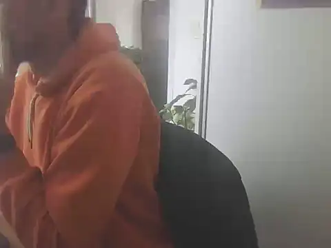willyhot hot online show from 06/02/26, 05:37