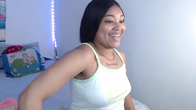 latin riahnna jp online show from 07/22/26, 12:52