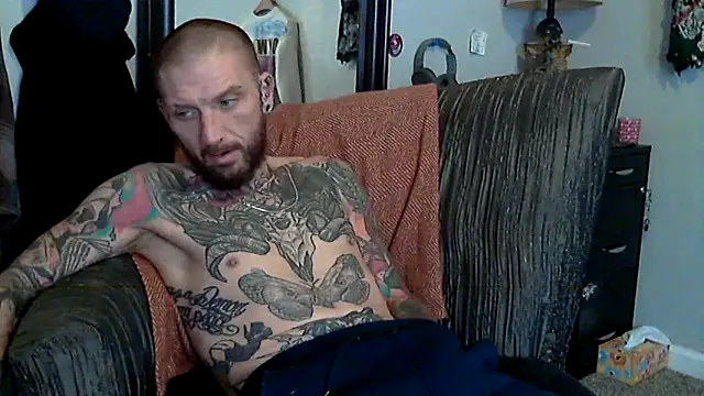 Snapshot of F_D_R_ chatting on 02/08/26, 06:55 F D R online show from 02/08/26, 06:55