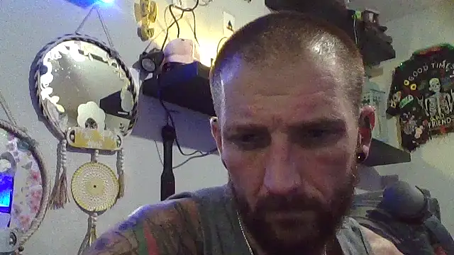 Snapshot of F_D_R_ chatting on 02/17/26, 05:59 F D R online show from 02/17/26, 05:59