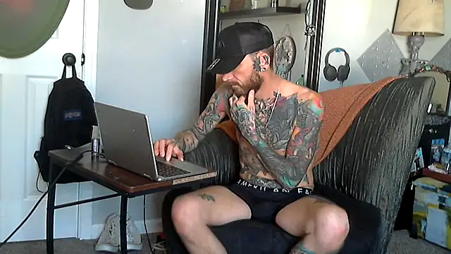 Snapshot of F_D_R_ chatting on 02/24/26, 06:06 F D R online show from 02/24/26, 06:06