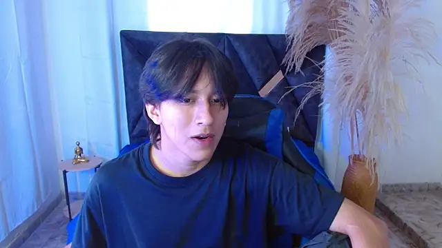 Snapshot of nikoo_18 chatting on 04/14/26, 02:34 nikoo 18 online show from 04/14/26, 02:34