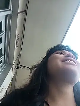 Snapshot of Maggyx chatting on 03/17/26, 01:25 Maggyx online show from 03/17/26, 01:25