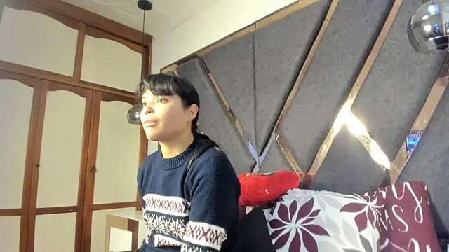 Snapshot of Maggyx chatting on 04/10/26, 01:16 Maggyx online show from 04/10/26, 01:16