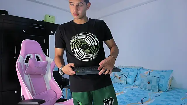 Adrian Prime  online show from 02/20/26, 06:52