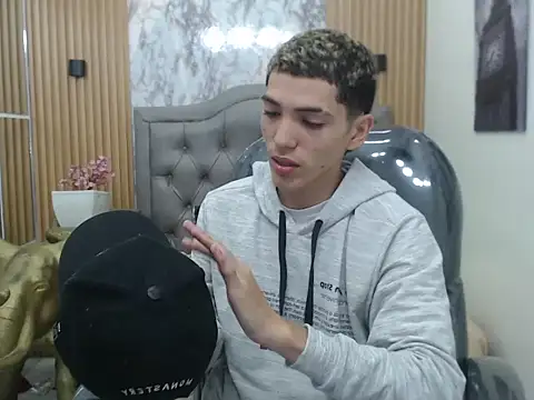 Snapshot of Asher_costa chatting on 03/18/26, 11:19 Asher costa online show from 03/18/26, 11:19