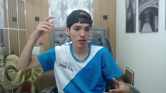 Snapshot of Asher_costa chatting on 04/15/26, 10:10 Asher costa online show from 04/15/26, 10:10