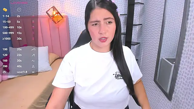 Snapshot of alixablake chatting on 02/23/26, 07:11 alixablake online show from 02/23/26, 07:11