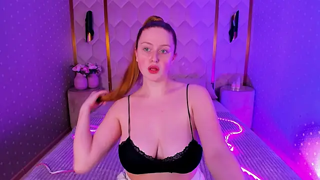 Snapshot of EvelinaBev chatting on 03/11/26, 02:34 EvelinaBev online show from 03/11/26, 02:34