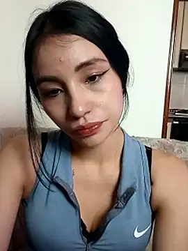 Chloe Miller 2 online show from 06/03/26, 12:57