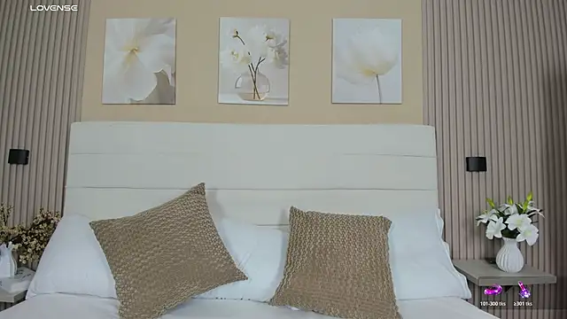 Snapshot of LisaLain chatting on 06/30/26, 12:06 LisaLain online show from 06/30/26, 12:06