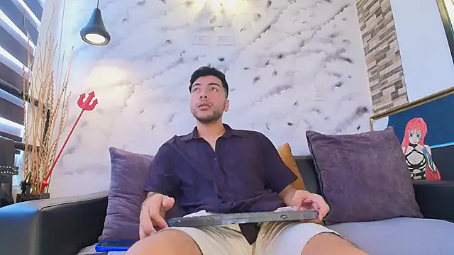 Snapshot of Max_Hornye chatting on 02/28/26, 06:42 Max Hornye online show from 02/28/26, 06:42