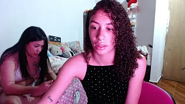 Snapshot of ShanellYSharlot chatting on 04/24/26, 11:40 ShanellYSharlot online show from 04/24/26, 11:40