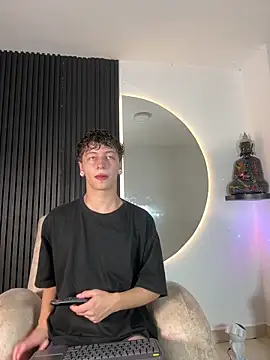 ARON LUXX online show from 02/14/26, 03:03