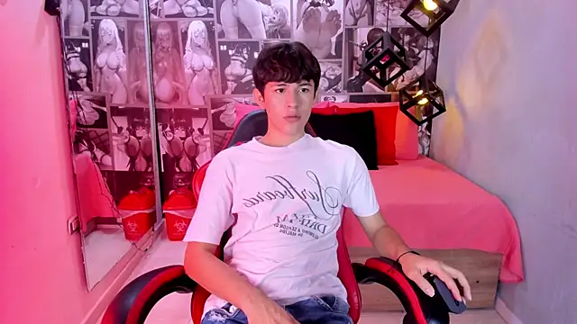 Christian Foxx online show from 05/05/26, 01:41