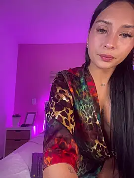 Snapshot of SofiaSiren chatting on 03/22/26, 02:04 SofiaSiren online show from 03/22/26, 02:04