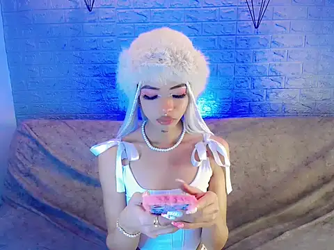 DahliaGill online show from 02/07/26, 03:54