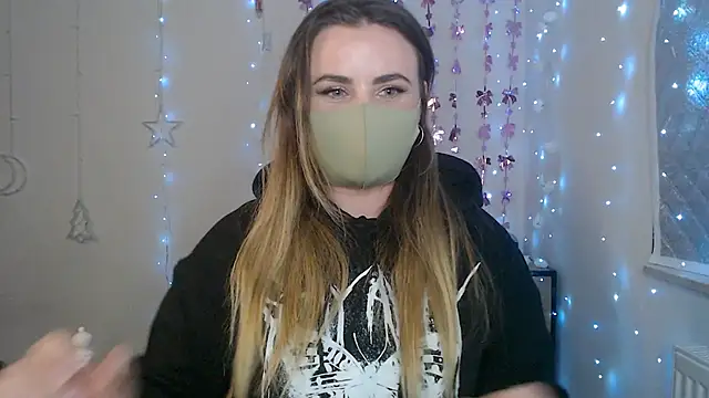 Snapshot of Avelina1 chatting on 04/18/26, 09:04 Avelina1 online show from 04/18/26, 09:04