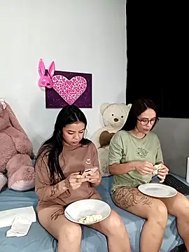 ASHLEY SUNNY2 online show from 02/13/26, 03:02