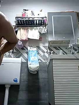 Snapshot of Jennie_dogy chatting on 03/30/26, 01:01 Jennie dogy online show from 03/30/26, 01:01