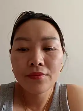 Snapshot of Jennie_dogy chatting on 04/06/26, 02:31 Jennie dogy online show from 04/06/26, 02:31